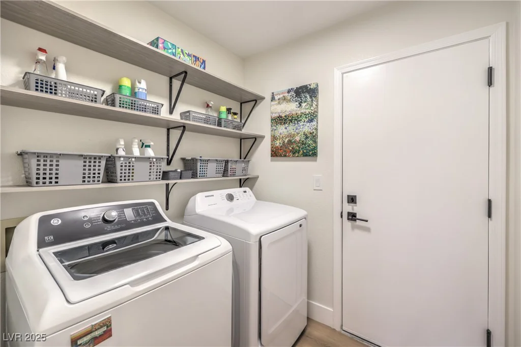 8513 Glenmount, Las Vegas, NV 89134