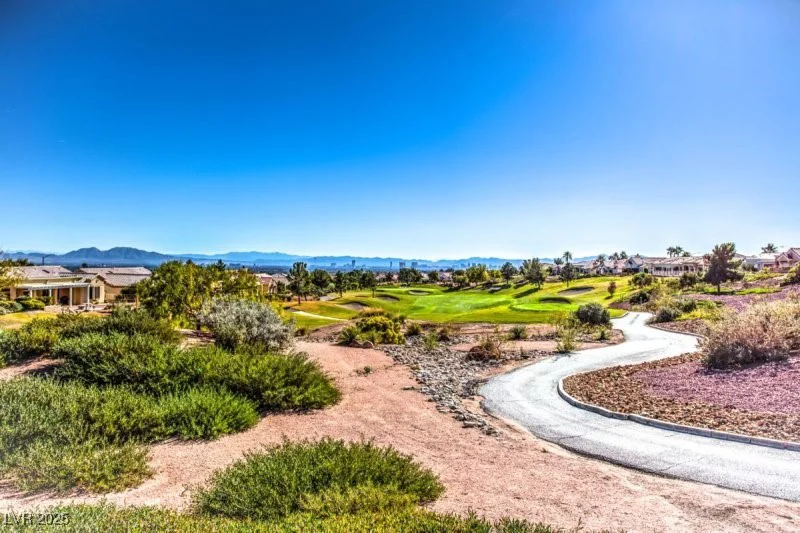 8513 Glenmount, Las Vegas, NV 89134