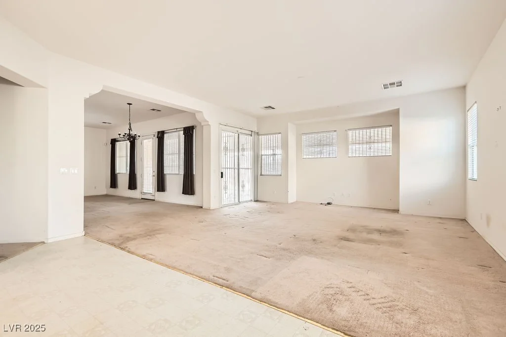7568 Shadow Estates, Las Vegas, NV 89113