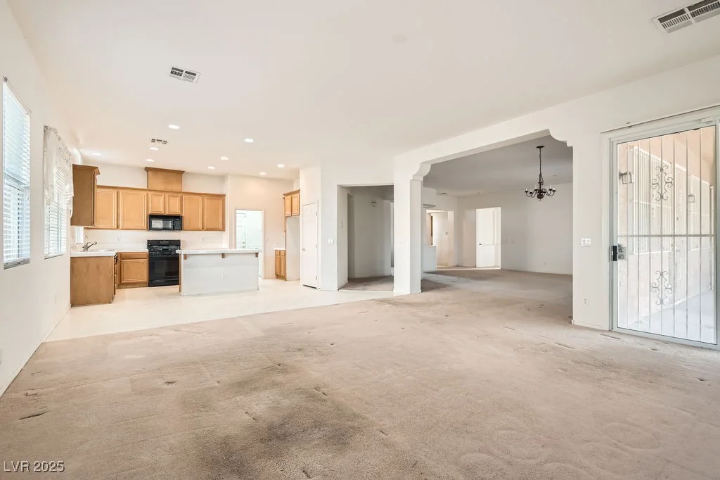 7568 Shadow Estates, Las Vegas, NV 89113