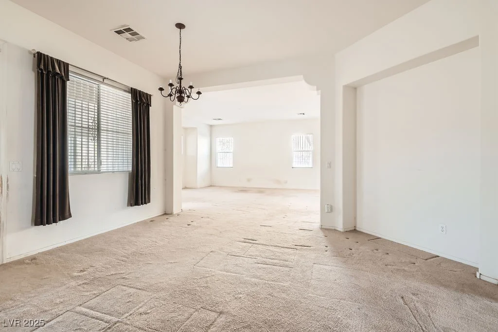 7568 Shadow Estates, Las Vegas, NV 89113