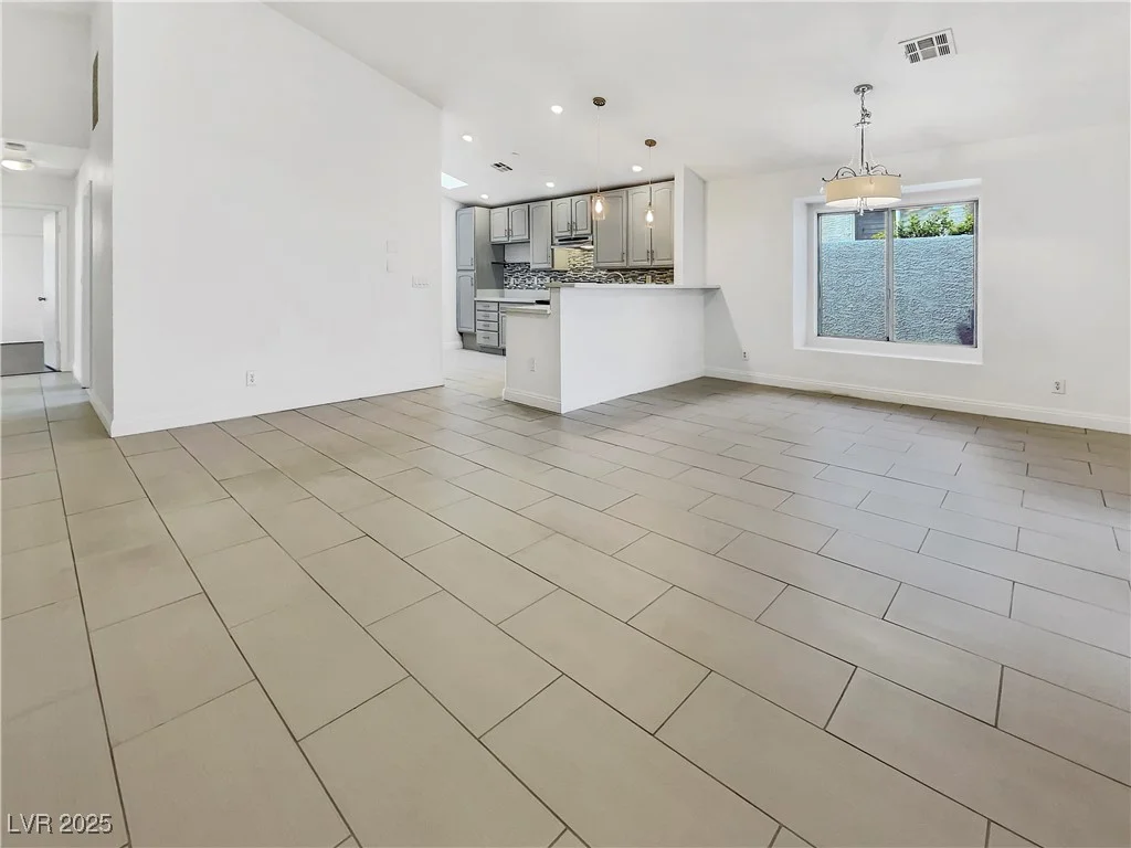 3308 Paragon, Las Vegas, NV 89117