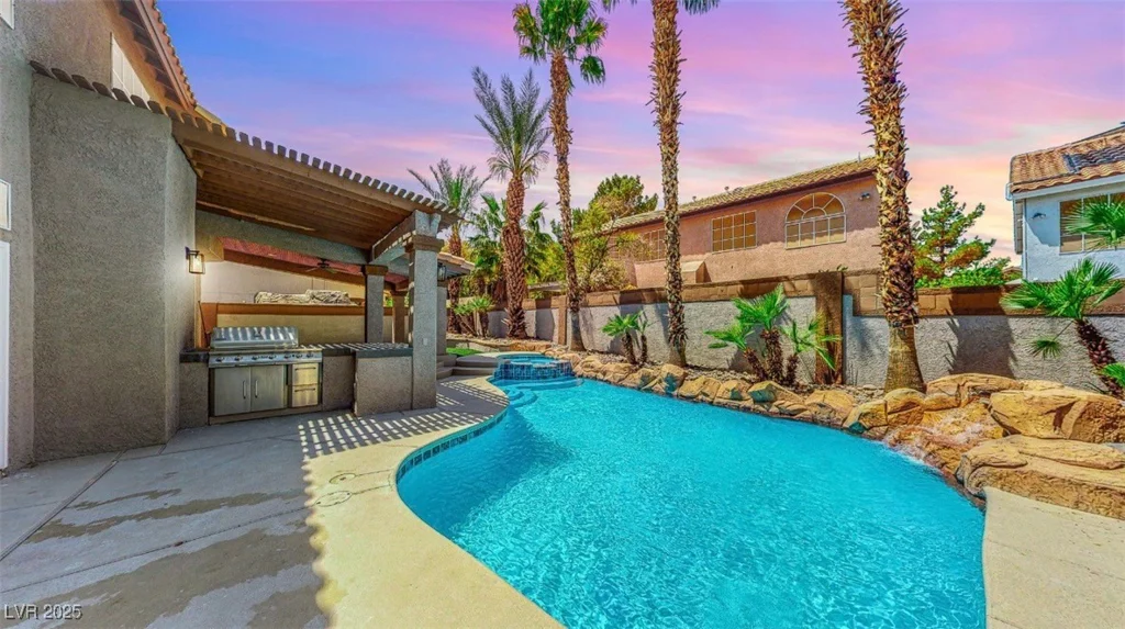 5 Red Fawn, Henderson, NV 89074