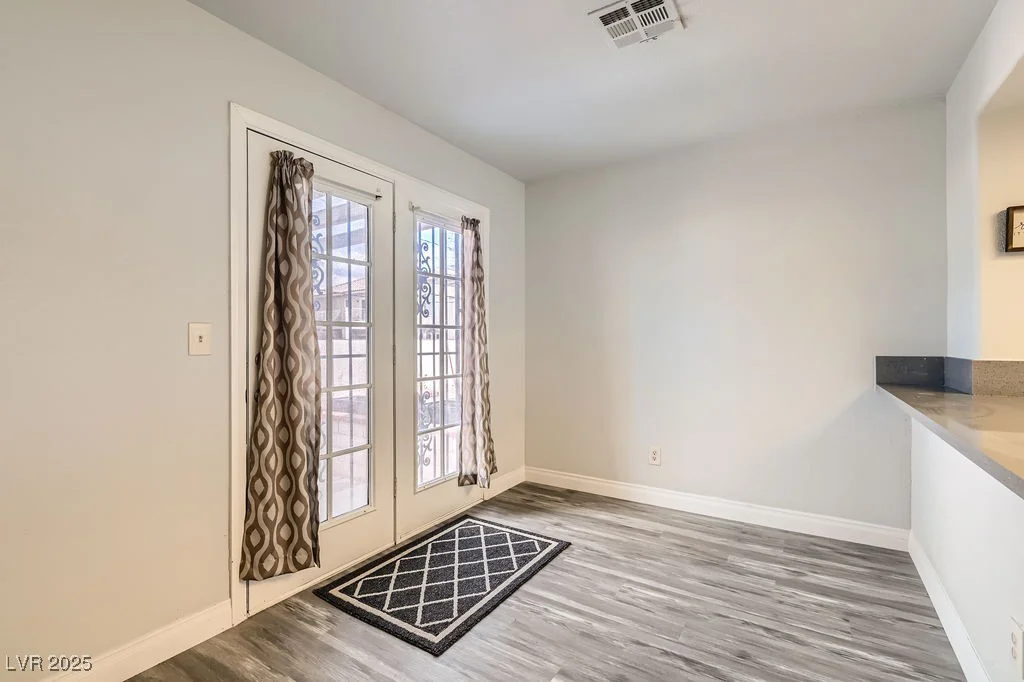 3609 Laguna Del Sol, Las Vegas, NV 89121