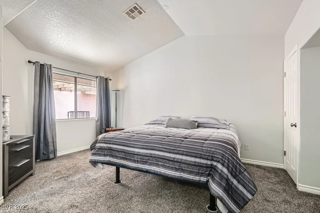 3609 Laguna Del Sol, Las Vegas, NV 89121