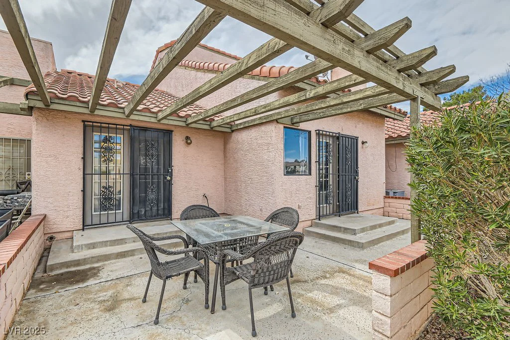 3609 Laguna Del Sol, Las Vegas, NV 89121