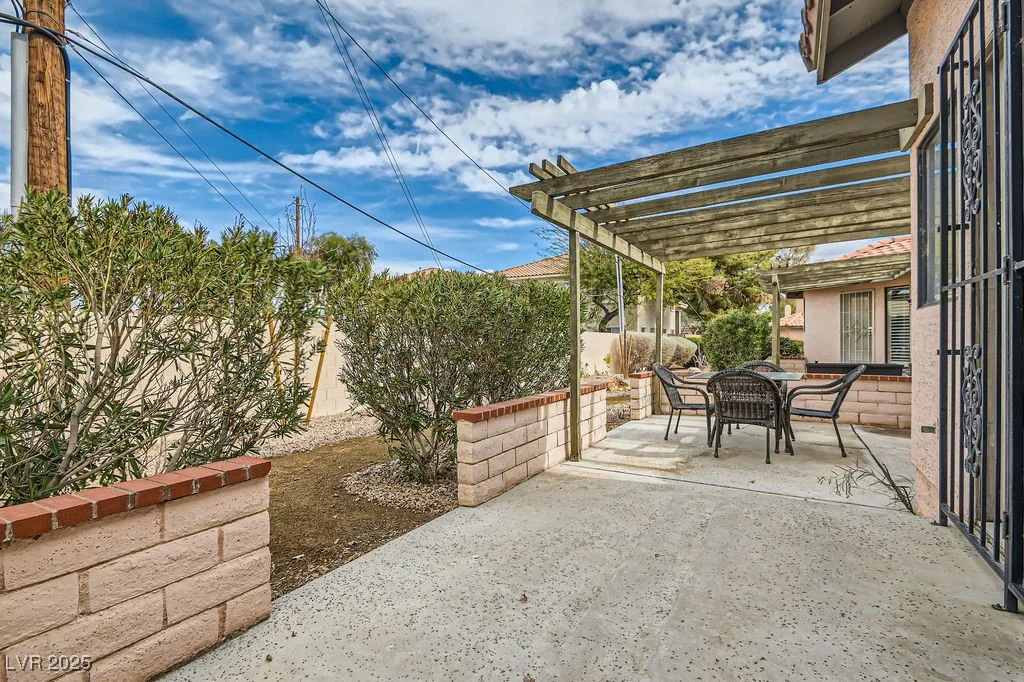 3609 Laguna Del Sol, Las Vegas, NV 89121