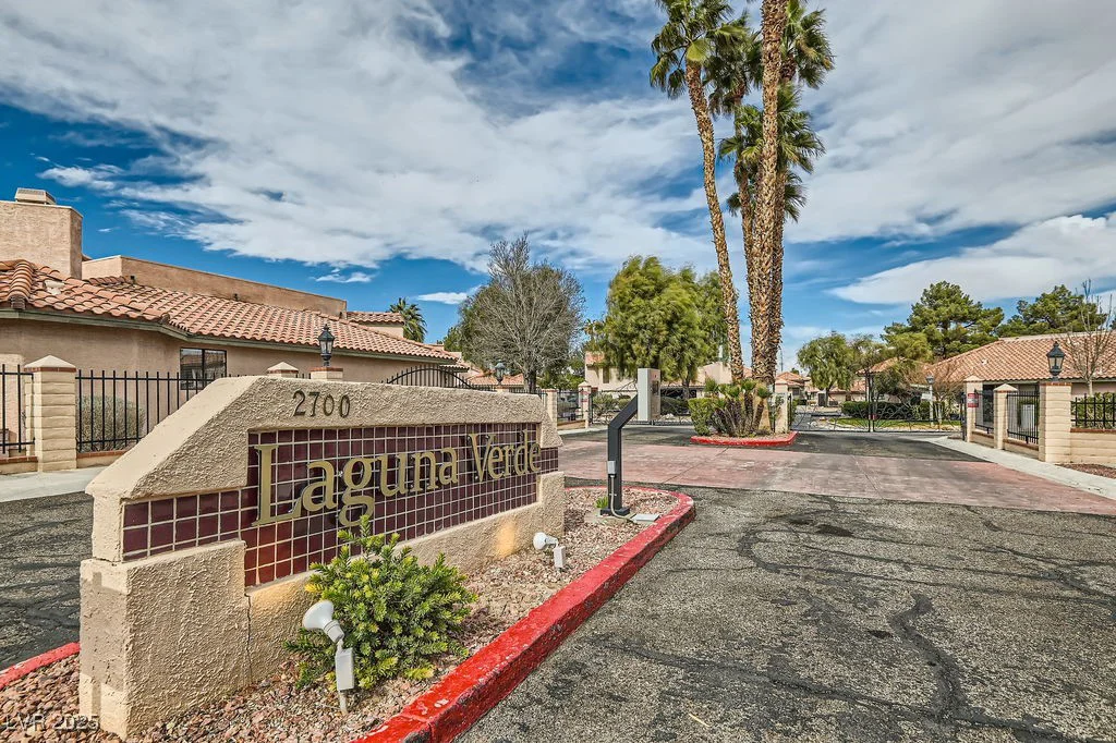 3609 Laguna Del Sol, Las Vegas, NV 89121