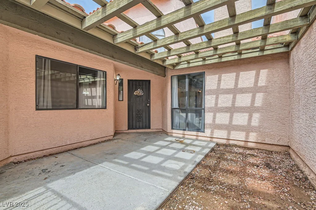 3609 Laguna Del Sol, Las Vegas, NV 89121