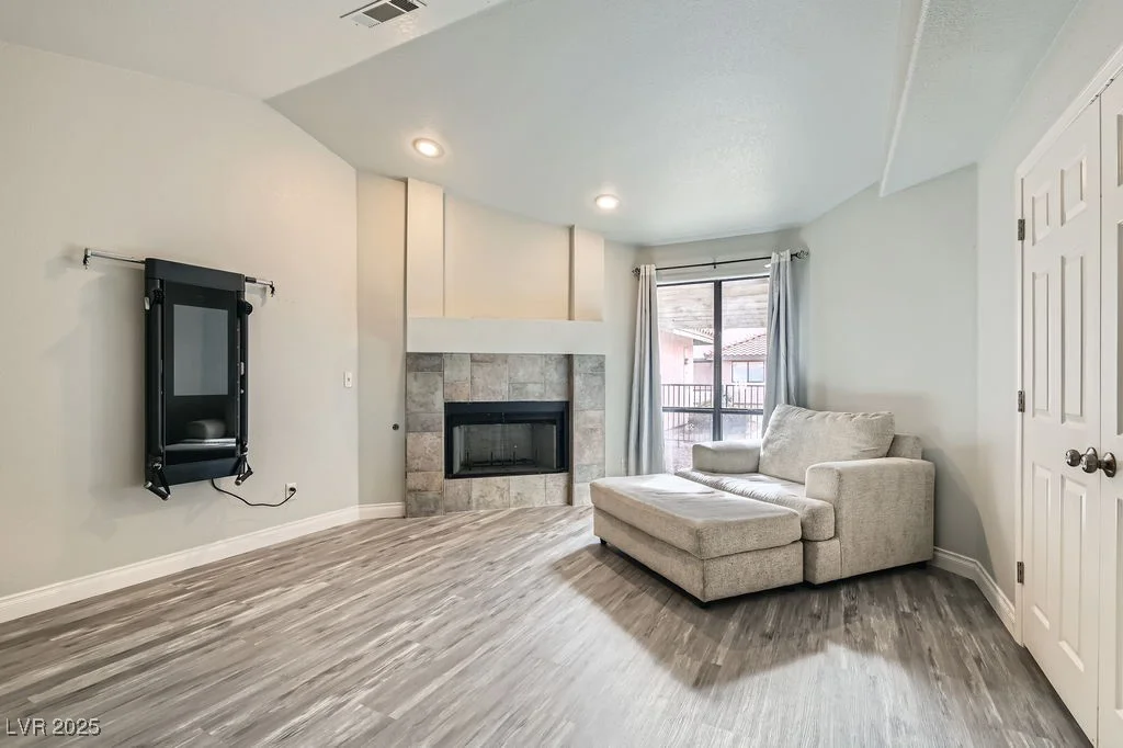 3609 Laguna Del Sol, Las Vegas, NV 89121