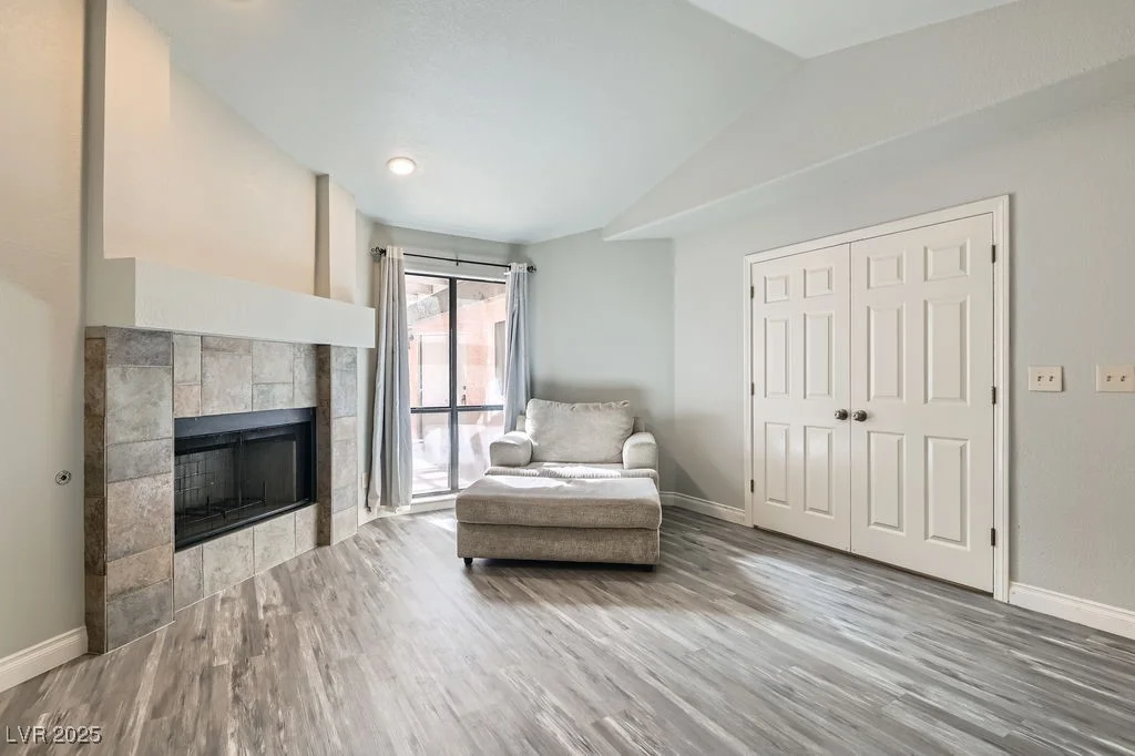 3609 Laguna Del Sol, Las Vegas, NV 89121