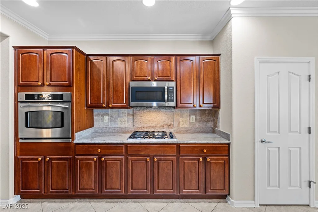 2373 Black River Falls, Henderson, NV 89044