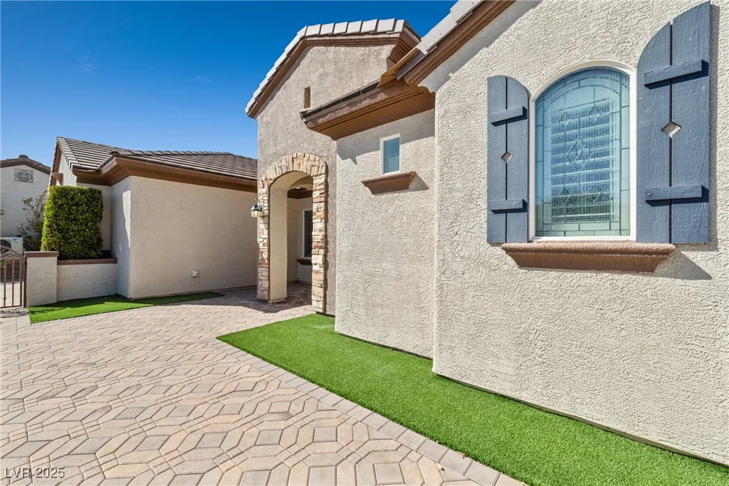 2373 Black River Falls, Henderson, NV 89044