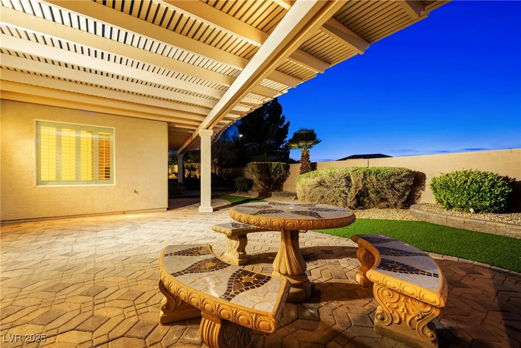 2373 Black River Falls, Henderson, NV 89044