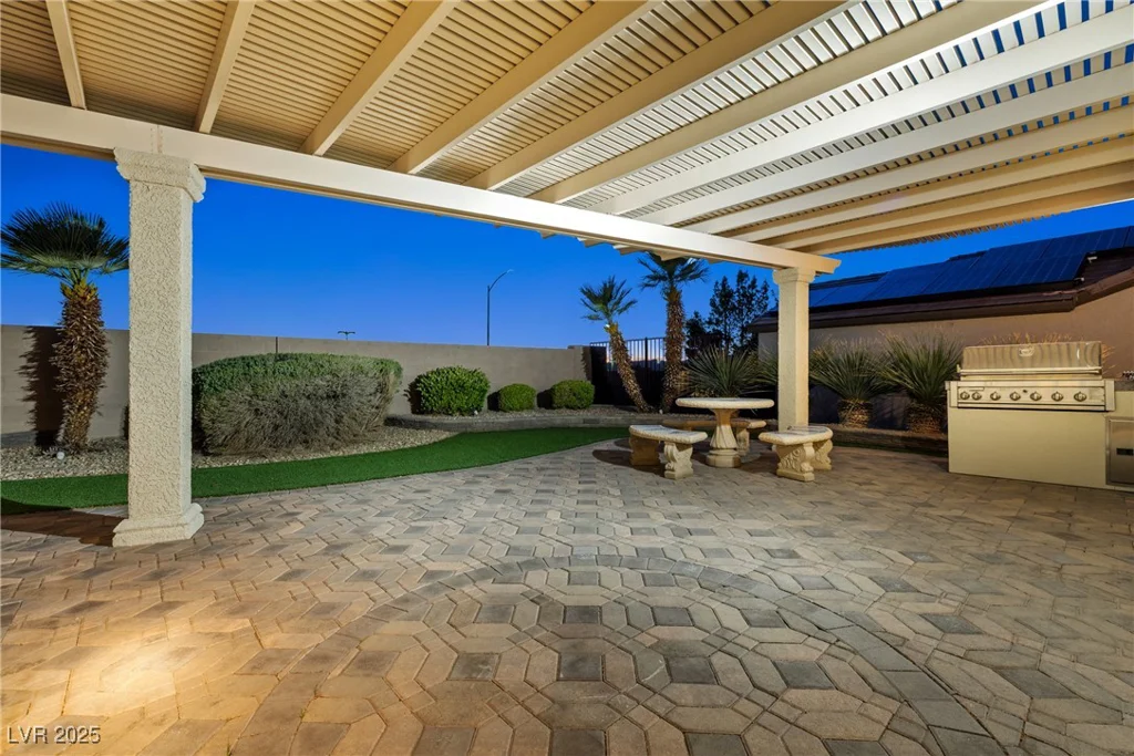 2373 Black River Falls, Henderson, NV 89044