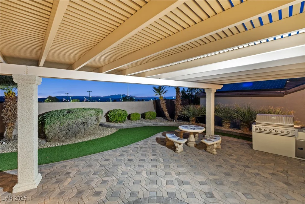 2373 Black River Falls, Henderson, NV 89044
