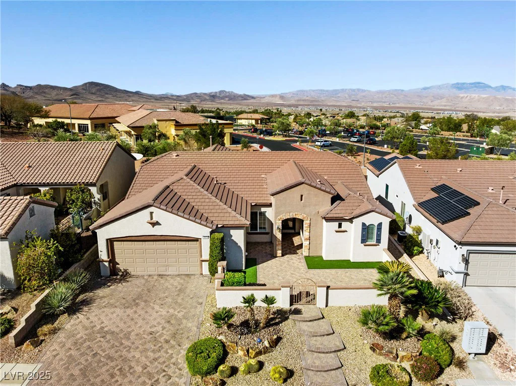 2373 Black River Falls, Henderson, NV 89044