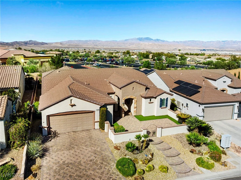 2373 Black River Falls, Henderson, NV 89044