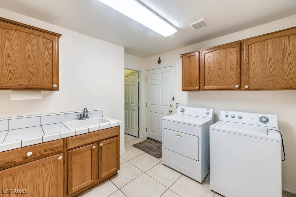 5231 Chasemoor, Pahrump, NV 89061