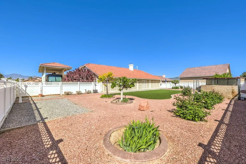 5231 Chasemoor, Pahrump, NV 89061