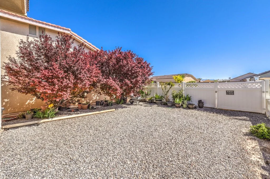 5231 Chasemoor, Pahrump, NV 89061