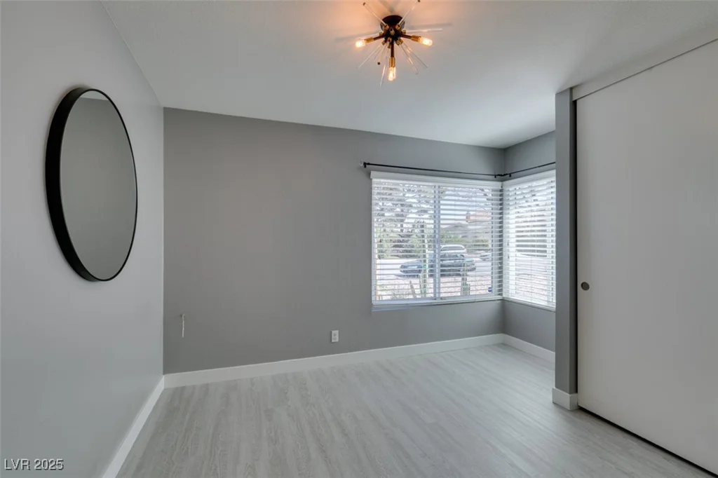 4731 Torrence, Las Vegas, NV 89103