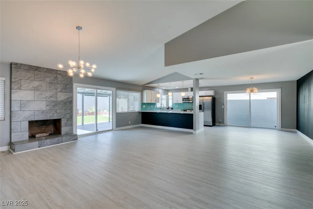 4731 Torrence, Las Vegas, NV 89103