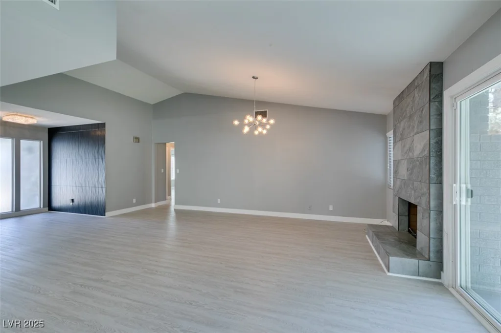 4731 Torrence, Las Vegas, NV 89103
