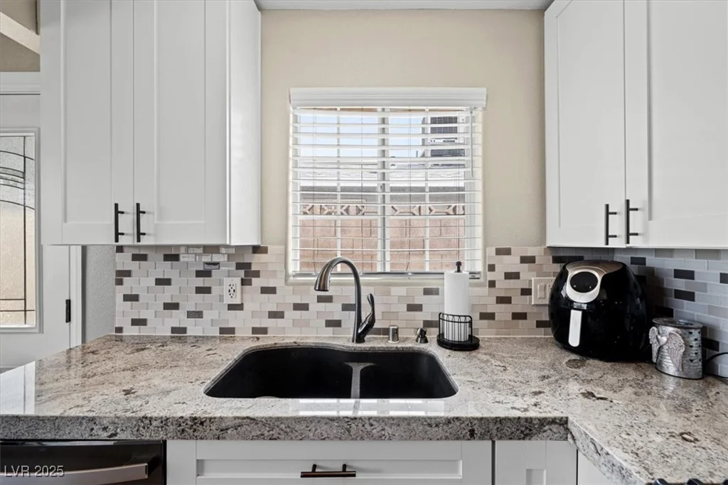 5001 Morris, Las Vegas, NV 89122