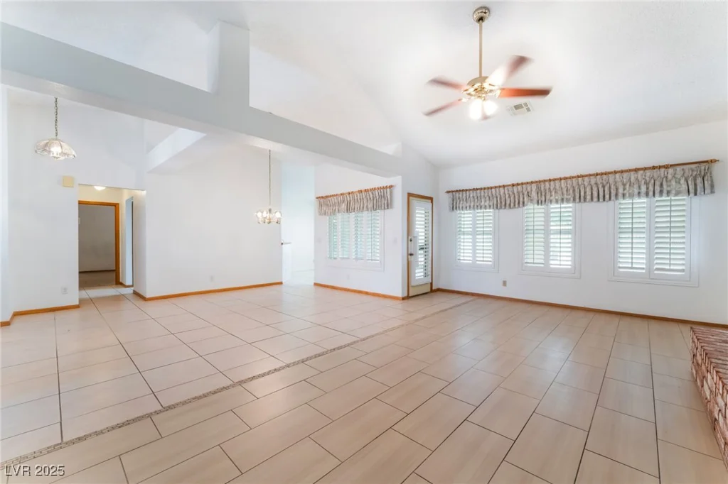 5029 Pacific Grove, Las Vegas, NV 89130