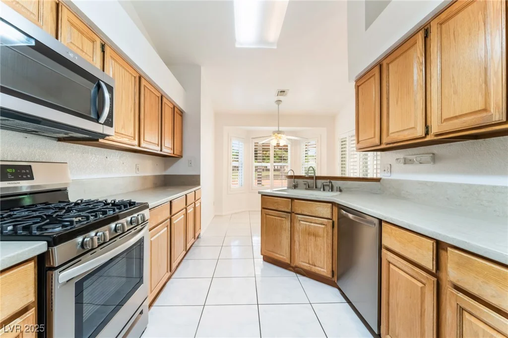 5029 Pacific Grove, Las Vegas, NV 89130