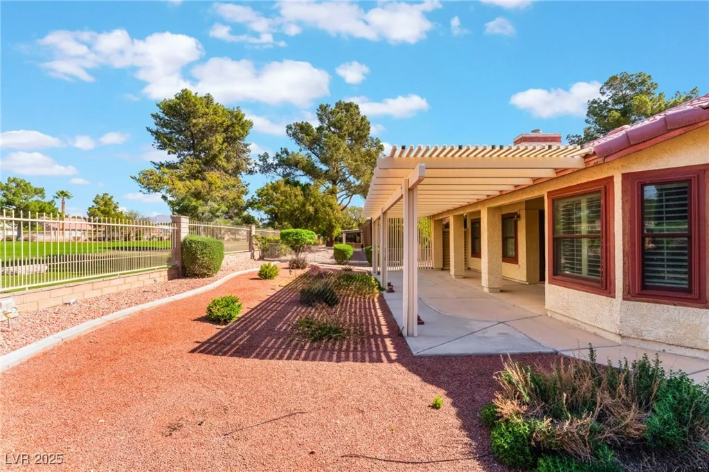 5029 Pacific Grove, Las Vegas, NV 89130