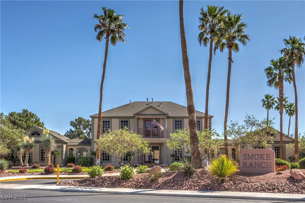 2744 Ironside, Las Vegas, NV 89108