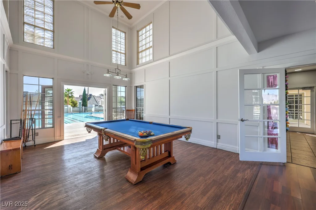 2744 Ironside, Las Vegas, NV 89108