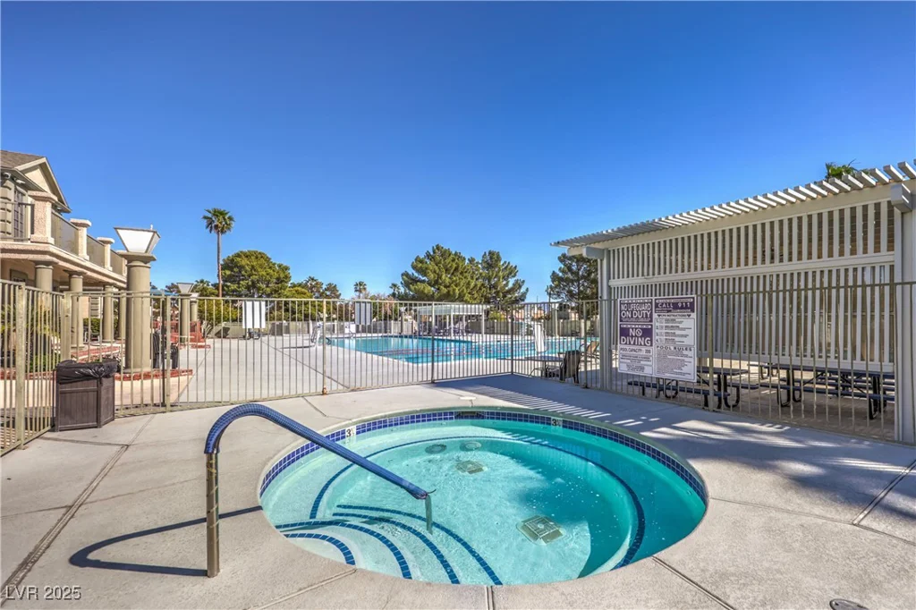 2744 Ironside, Las Vegas, NV 89108
