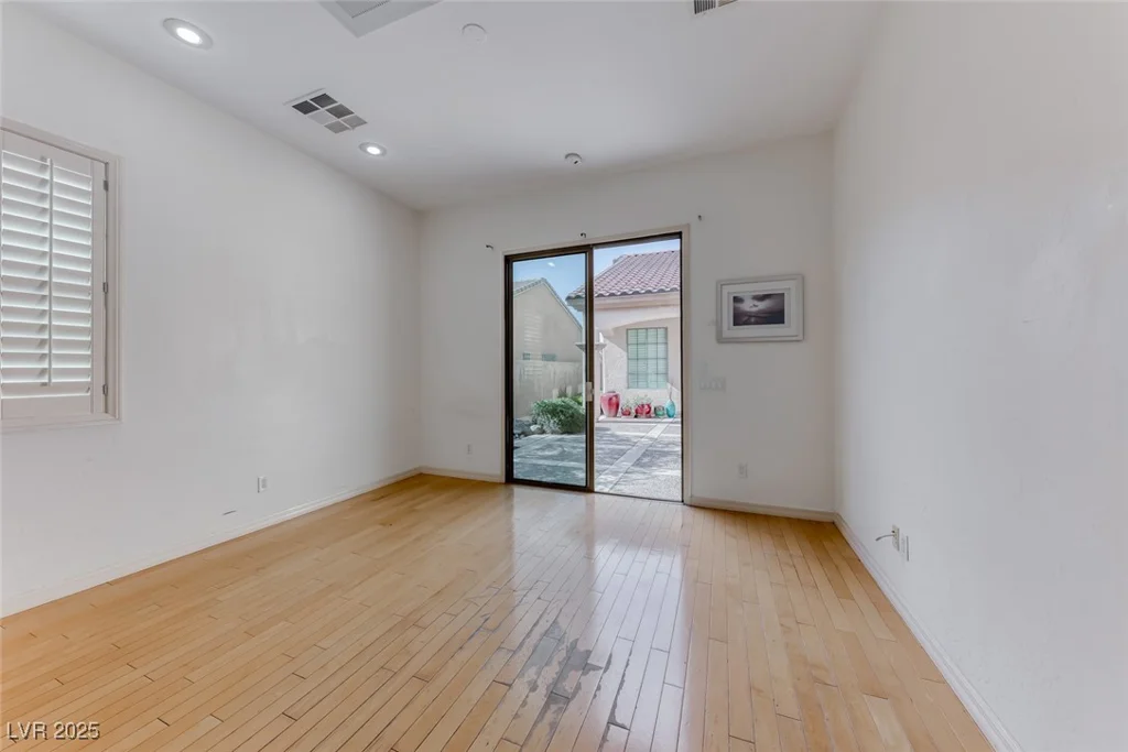 14 Hunt Valley, Henderson, NV 89052