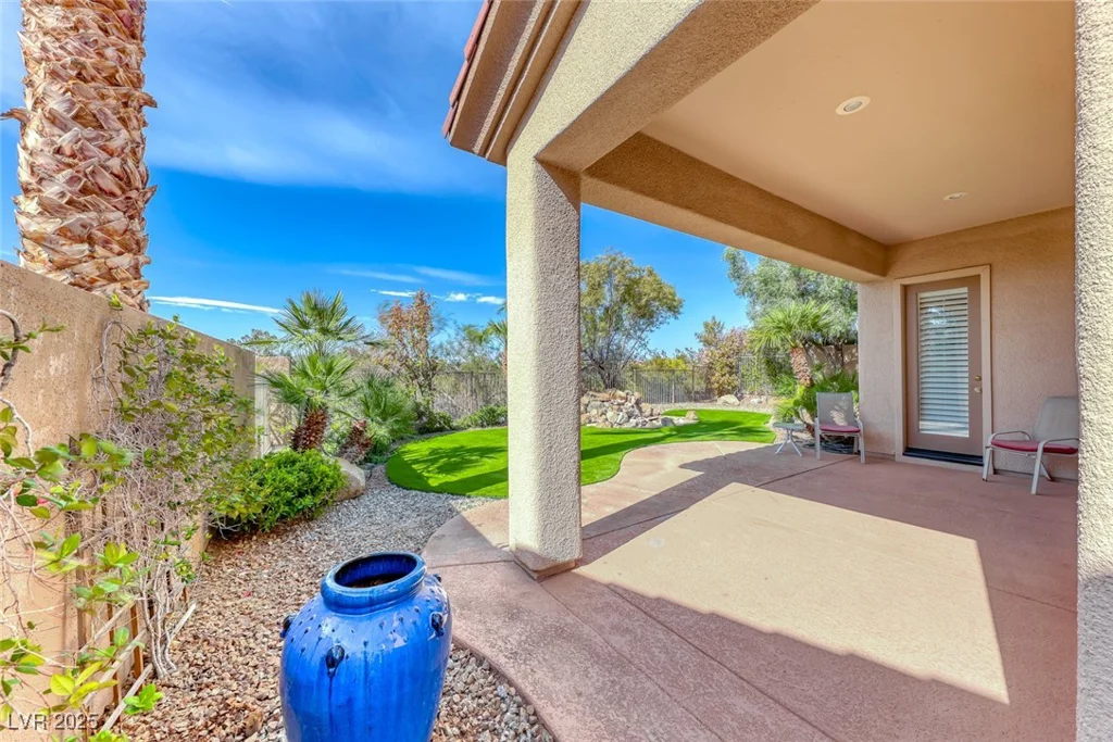 14 Hunt Valley, Henderson, NV 89052