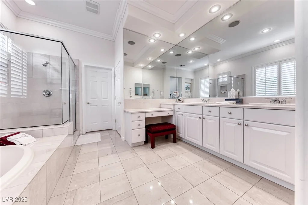 14 Hunt Valley, Henderson, NV 89052