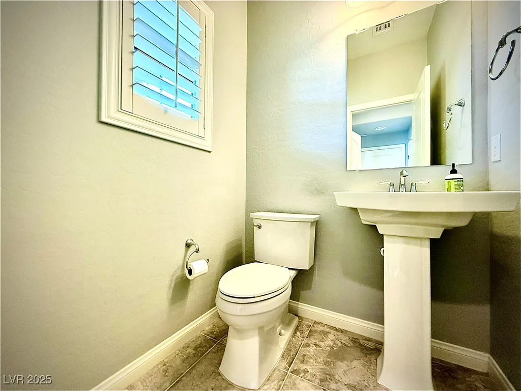 6639 Ivory Dove, Las Vegas, NV 89148