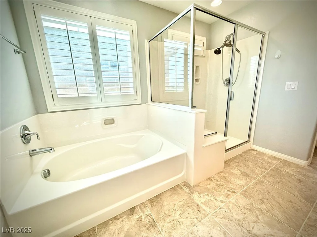 6639 Ivory Dove, Las Vegas, NV 89148