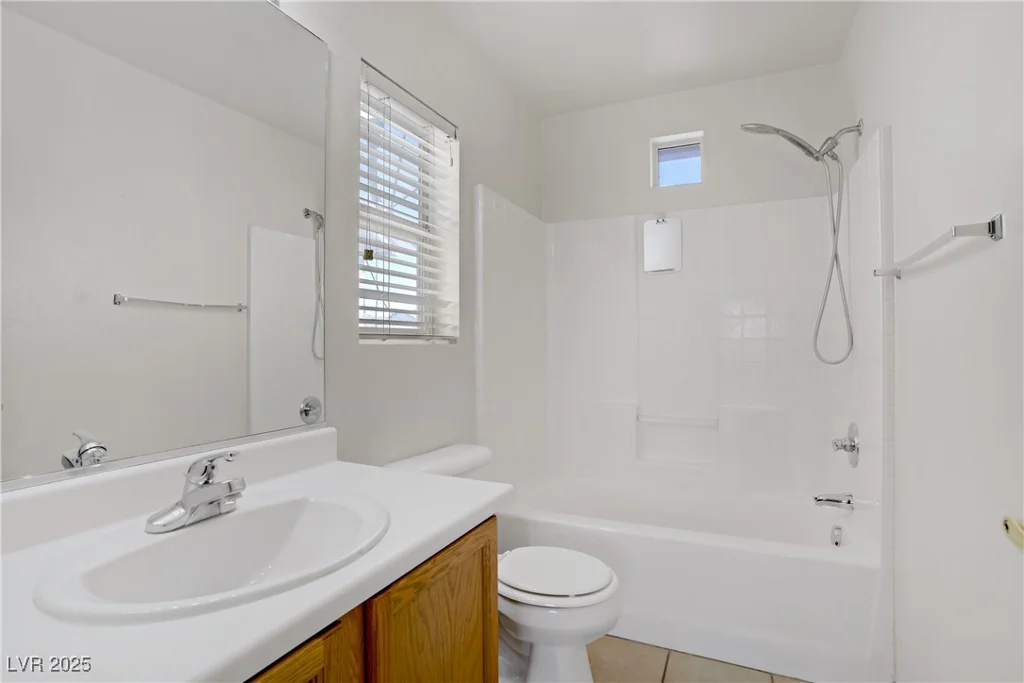 5135 Paradise Valley, Las Vegas, NV 89156