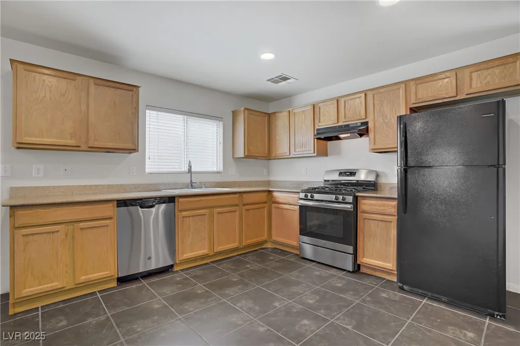 5135 Paradise Valley, Las Vegas, NV 89156