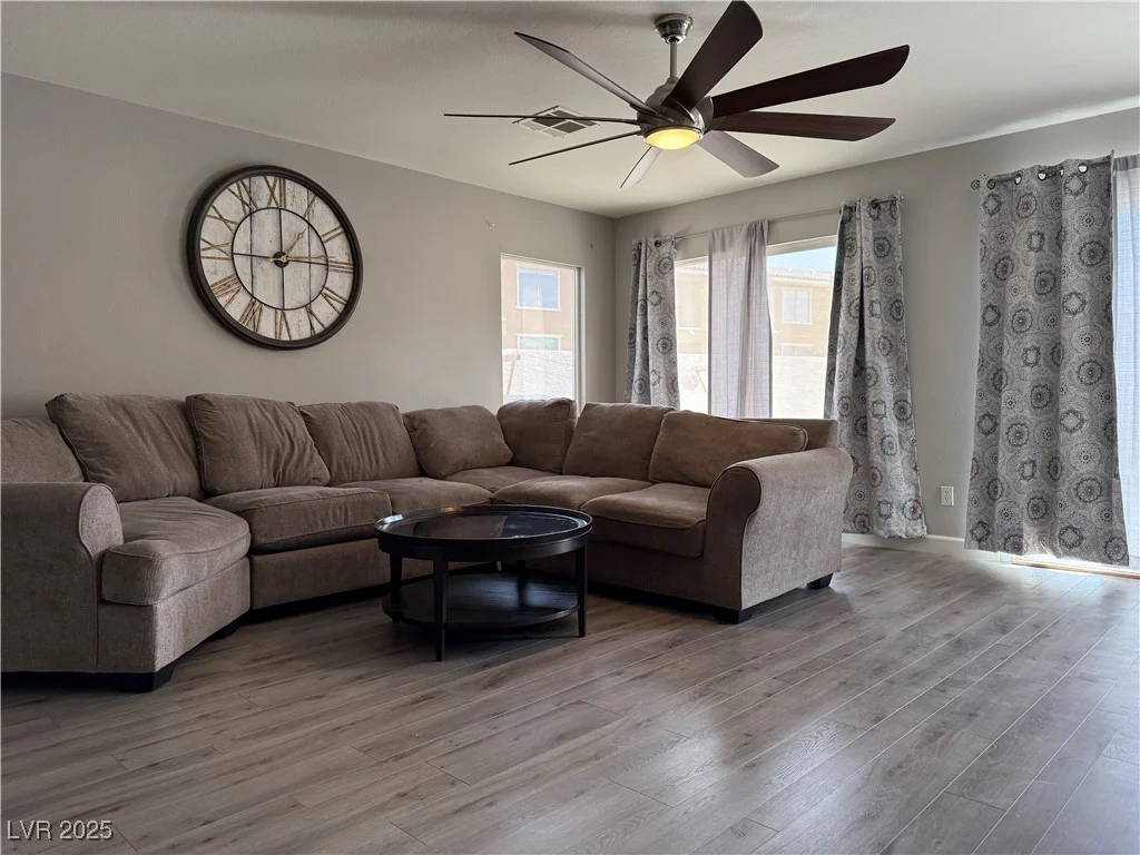 9509 Arrowhead Falls, Las Vegas, NV 89148