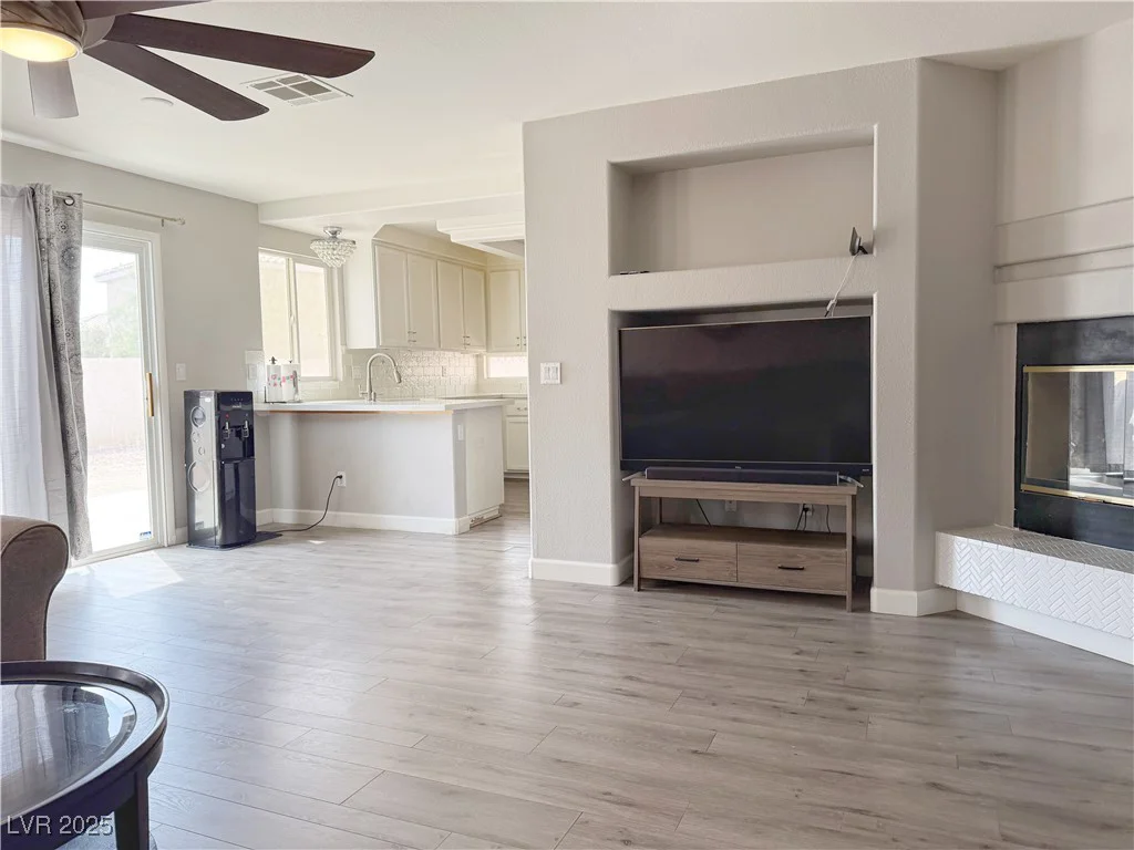 9509 Arrowhead Falls, Las Vegas, NV 89148