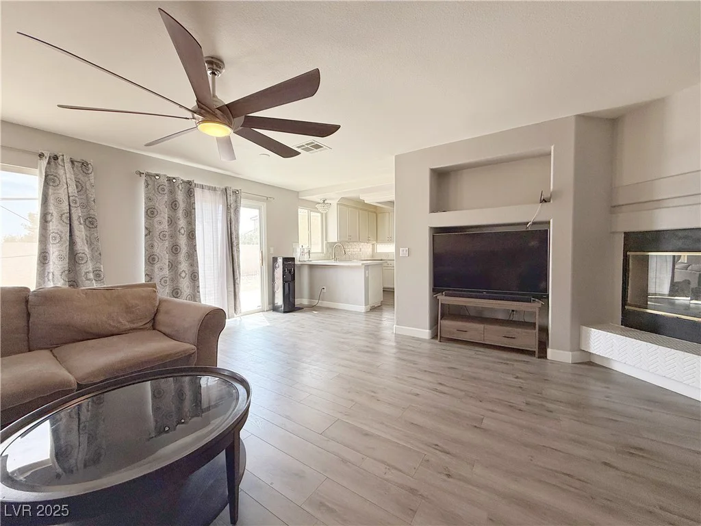 9509 Arrowhead Falls, Las Vegas, NV 89148