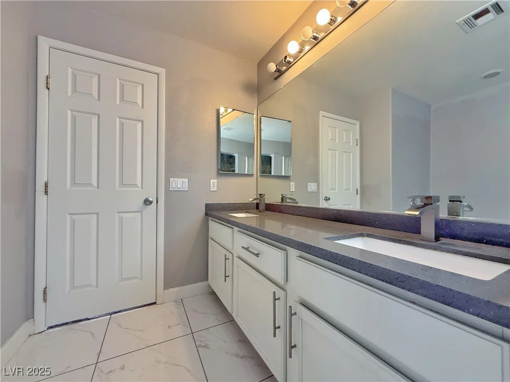 9509 Arrowhead Falls, Las Vegas, NV 89148