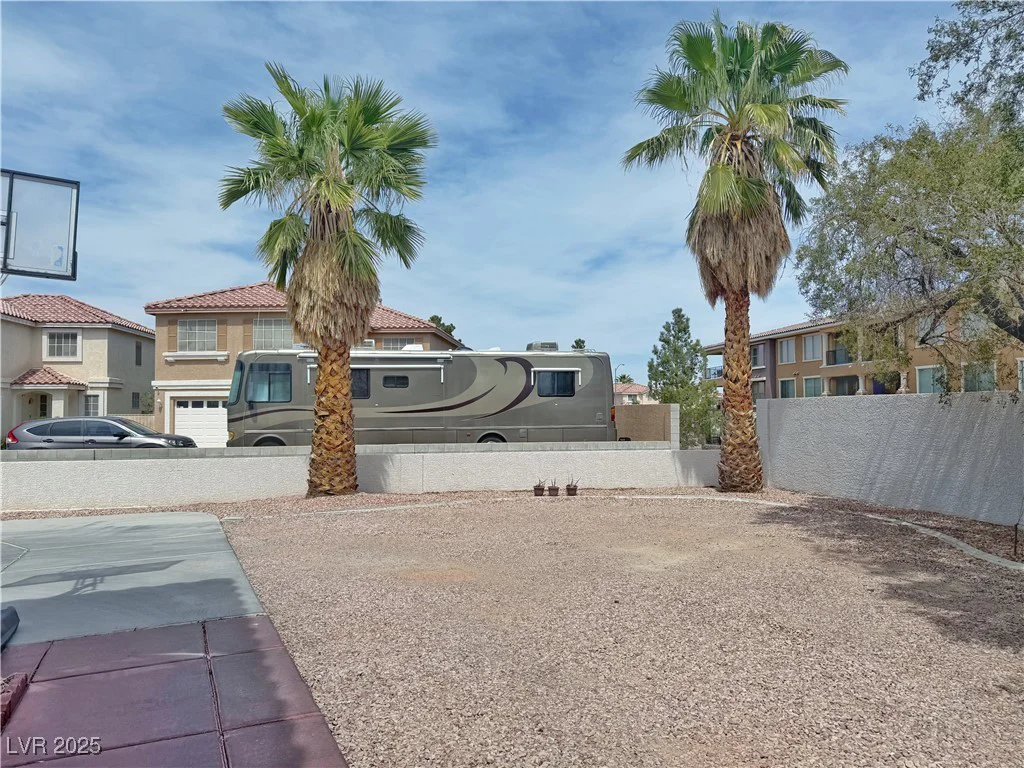 9509 Arrowhead Falls, Las Vegas, NV 89148