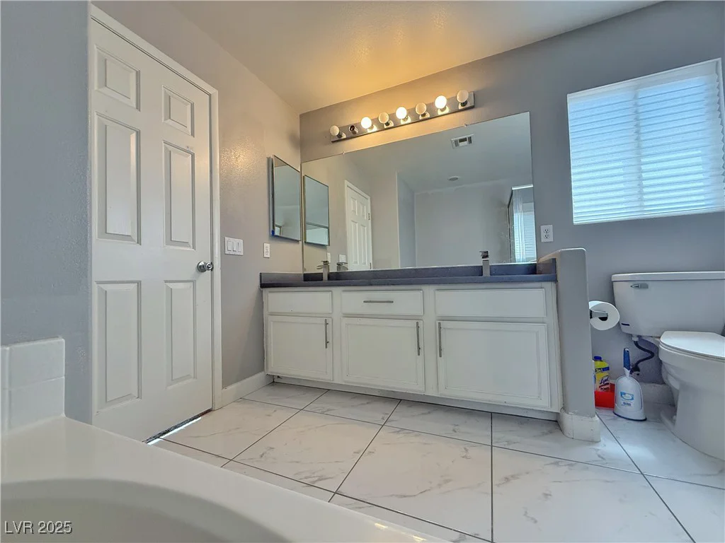 9509 Arrowhead Falls, Las Vegas, NV 89148