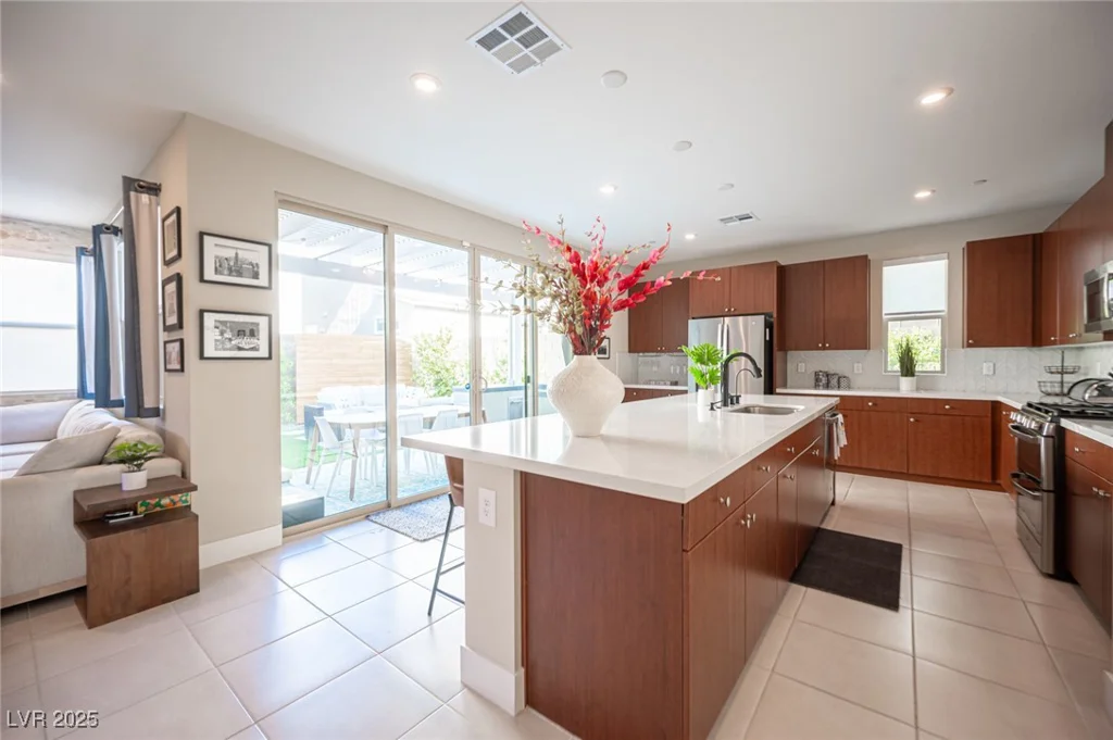 2510 Verdello, Henderson, NV 89044