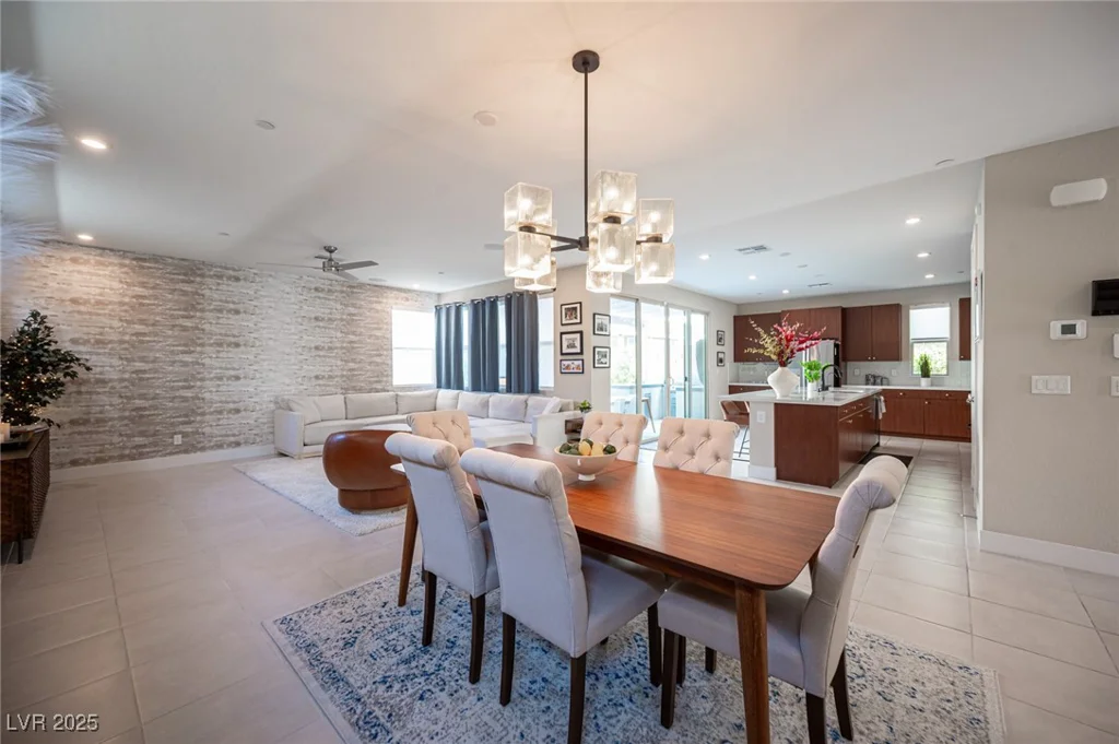 2510 Verdello, Henderson, NV 89044